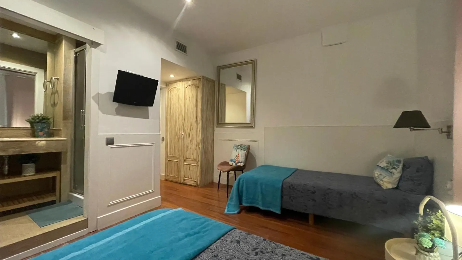Hostel Moll De La Fusta Rooms Barcelona