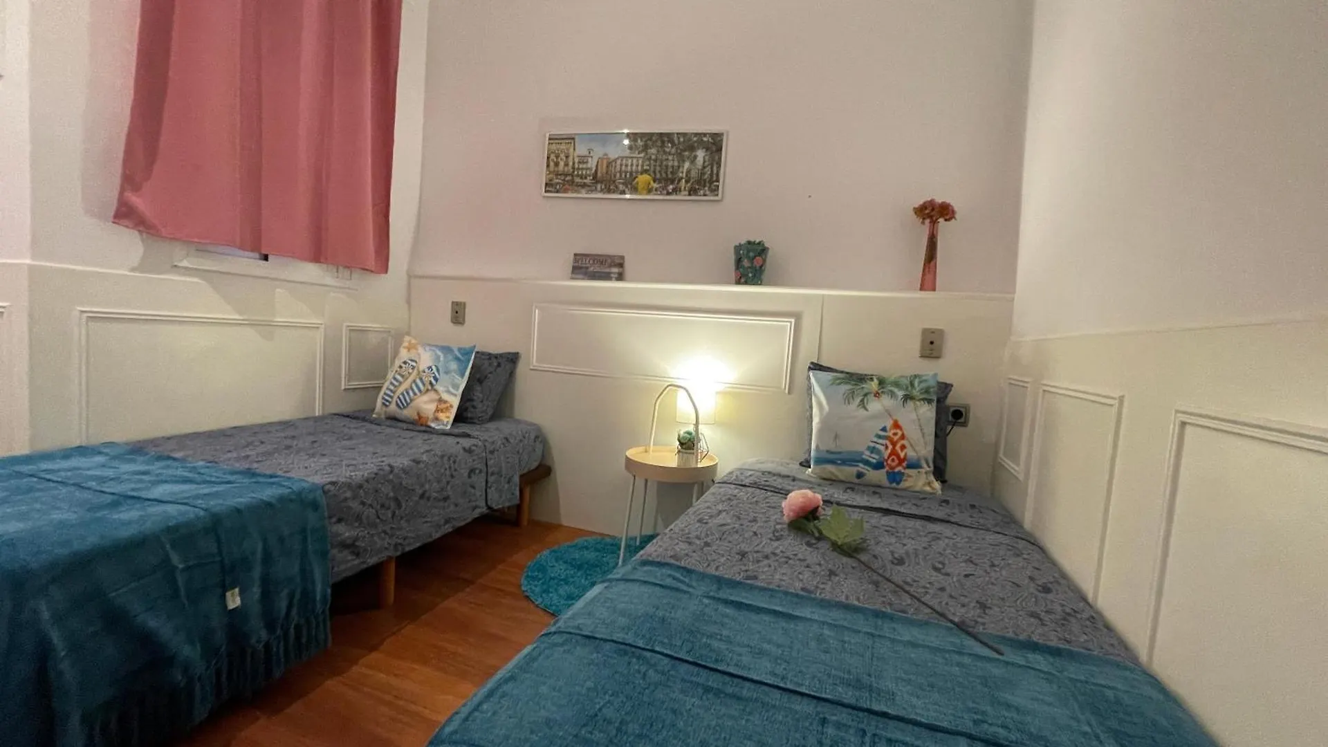 Hostel Moll De La Fusta Rooms Barcelona
