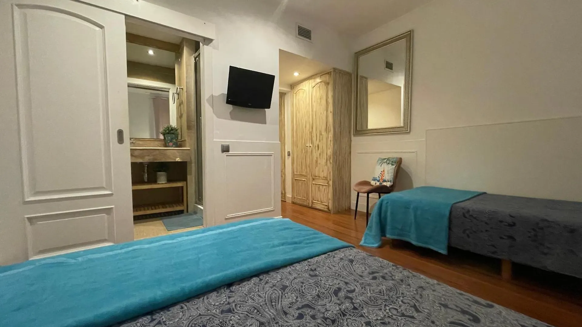 Moll De La Fusta Rooms Barcelona